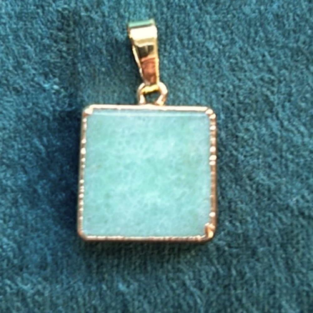 NIB (New In Bag) Crystal Haze for Anthropologie Green Quartz Pendant Charm